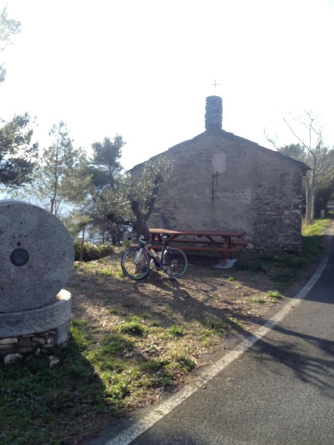 Alchimia House Daire Cisano sul Neva Dış mekan fotoğraf